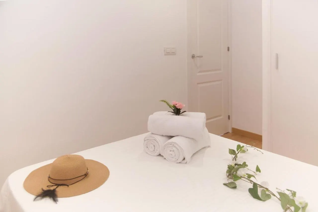 Apartamentos Thaisay Luz Del Mar I Puerto del Carmen  Hiszpania