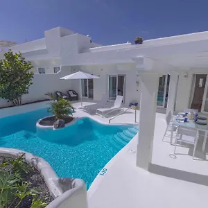  Villa Tiguaro Piscina Climat Jacuzzy Ac 9 12 Spain